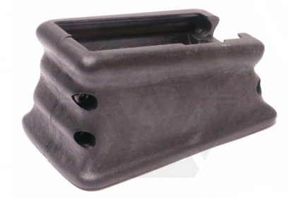 Laylax (First Factory) Magwell for M16/M4 Series
