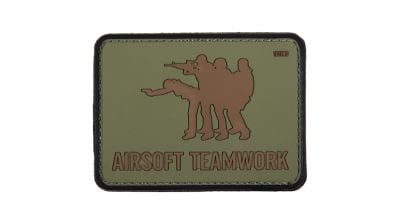101 Inc PVC Velcro Patch &quotAirsoft Teamwork" (Olive) - Detail Image 1 © Copyright Zero One Airsoft
