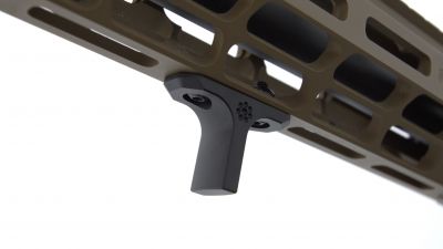 ZO Mini CNC Aluminium Finger Stop for KeyMod & M-Lok (Black) - Detail Image 4 © Copyright Zero One Airsoft