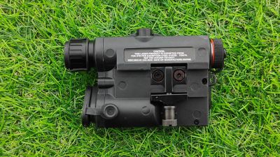 ZO PEQ15 Weapon Light with Red Laser (Black) - Detail Image 3 © Copyright Zero One Airsoft