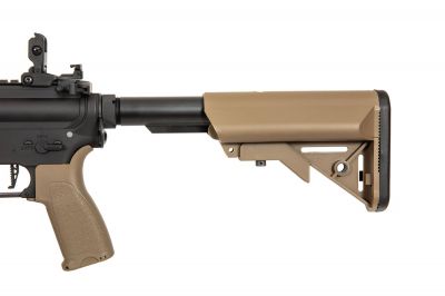 Specna Arms AEG SA-E07 EDGE V2 Carbine (Black & Tan) - Detail Image 9 © Copyright Zero One Airsoft