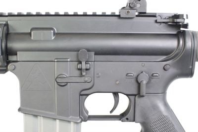 Evolution AEG LR300 ML-AXL + ZO Hard Rifle Case 120cm - Only £250! - Detail Image 4 © Copyright Zero One Airsoft
