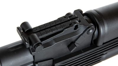Specna Arms AEG SA-J72 CORE - Detail Image 8 © Copyright Zero One Airsoft