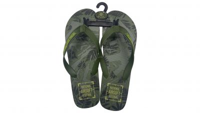[C] NAF Flip-Flops (Men)