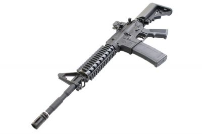 VFC/Cybergun GBB Colt RIS M4 - Detail Image 4 © Copyright Zero One Airsoft