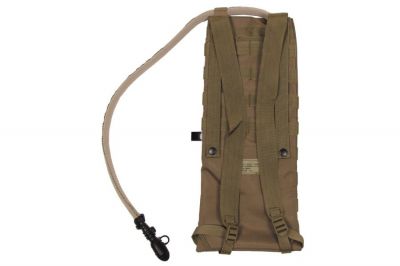 MFH MOLLE Hydration Pack 2.5L (Coyote Tan) - Detail Image 1 © Copyright Zero One Airsoft