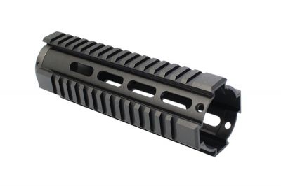 G&G 20mm RIS Handguard for GR15 (Tan) - Detail Image 2 © Copyright Zero One Airsoft