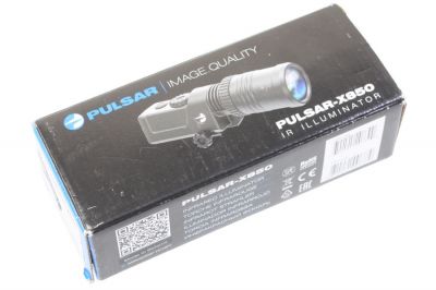 Pulsar X850 IR Flashlight for RIS - Detail Image 7 © Copyright Zero One Airsoft