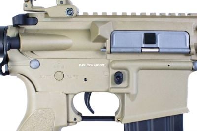 Evolution AEG Carbontech Recon S 10" Amplified (Tan) - Detail Image 4 © Copyright Zero One Airsoft