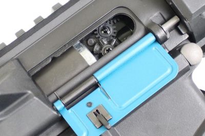 King Arms AEG PDW 9mm SBR Shorty (Black & Blue) - Limited Edition - Detail Image 9 © Copyright Zero One Airsoft
