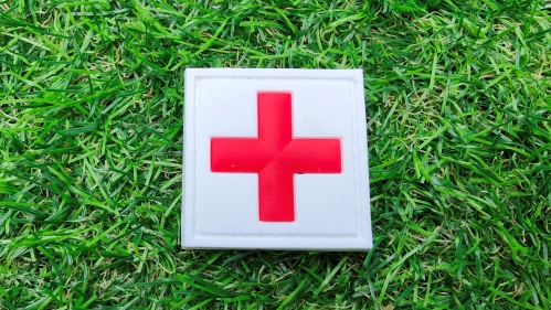 ZO PVC Velcro Patch "Medic Square" - &copy; Copyright Zero One Airsoft
