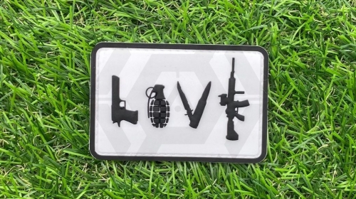 ZO PVC Velcro Patch "Love White" - &copy; Copyright Zero One Airsoft